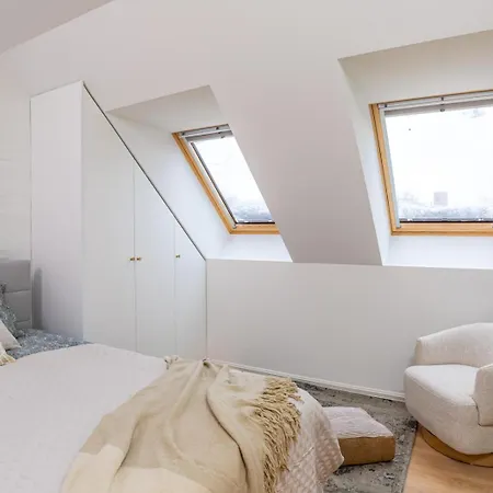 Tallinnhousing Pelgulinn Urban Elegance & Parking Апартаменты *