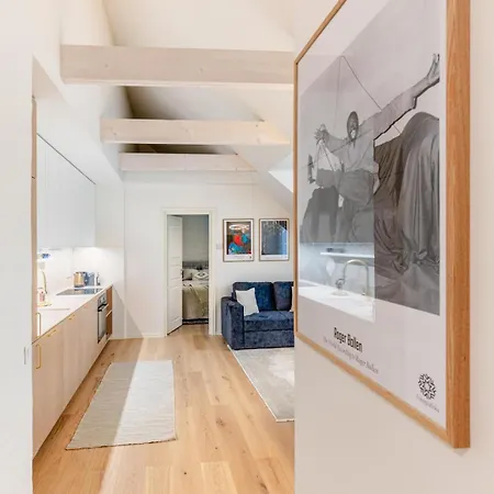 Tallinnhousing Pelgulinn Urban Elegance & Parking Korter